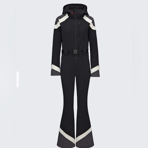 Perfect Moment
Allos One-Piece Hooded Ski Suit